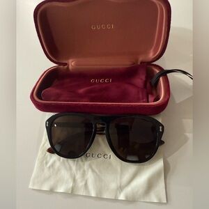 Gucci Black Sunglasses